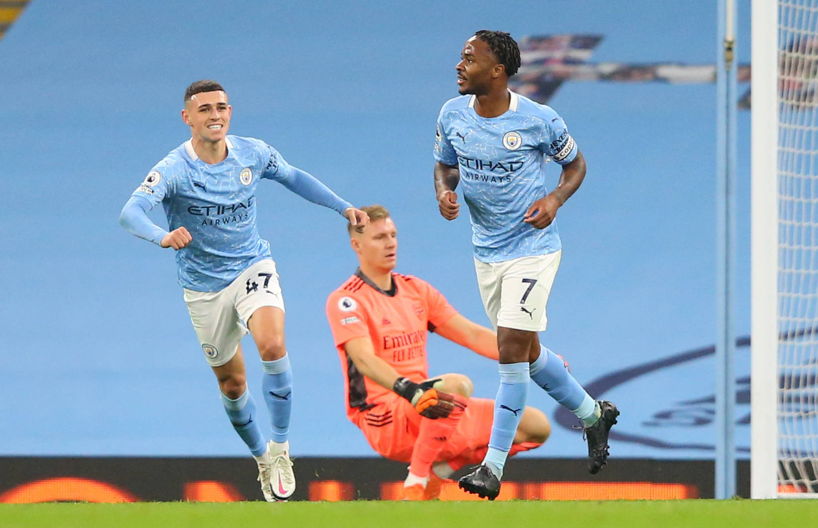 面锻炼身体 面锻炼身体